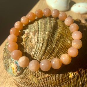 Flashy & Juicy Peach Moonstone Bracelet ✨🍑✨🧡